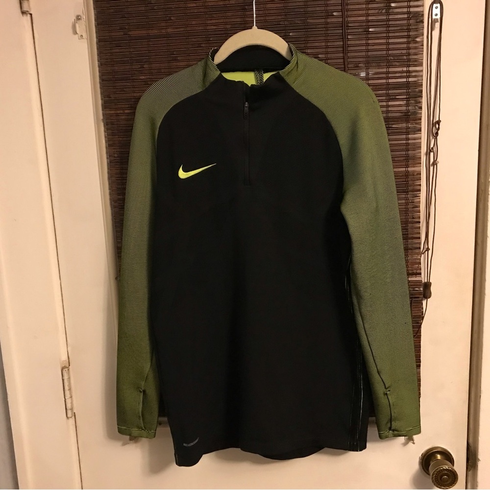 Nike Aeroswift Soccer Jacket Pullover 1/4 Zip